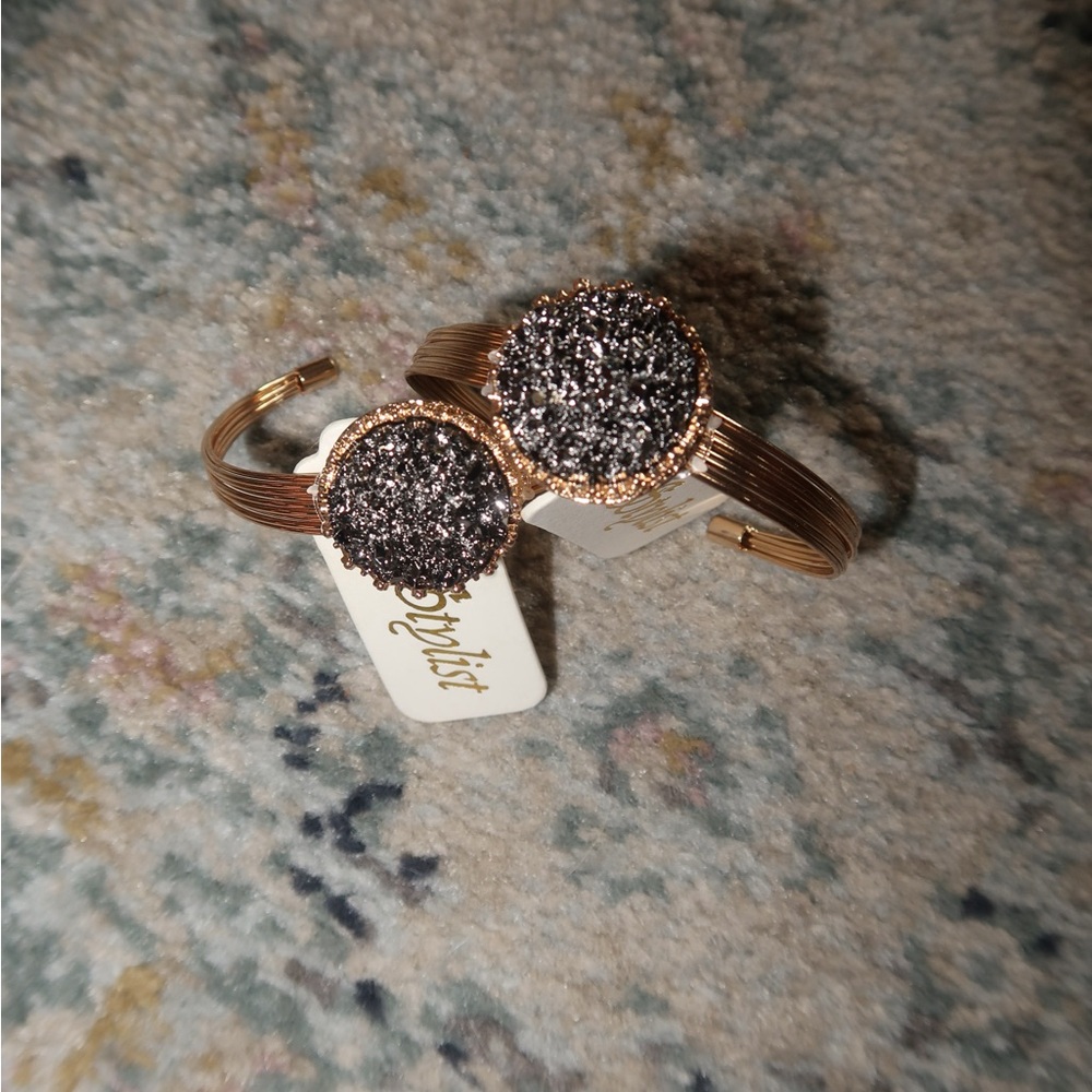 Friendship bracelets - Picture 5 of 7